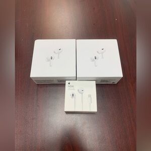 2 White Pairs of AirPod Pros (2nd Generation)